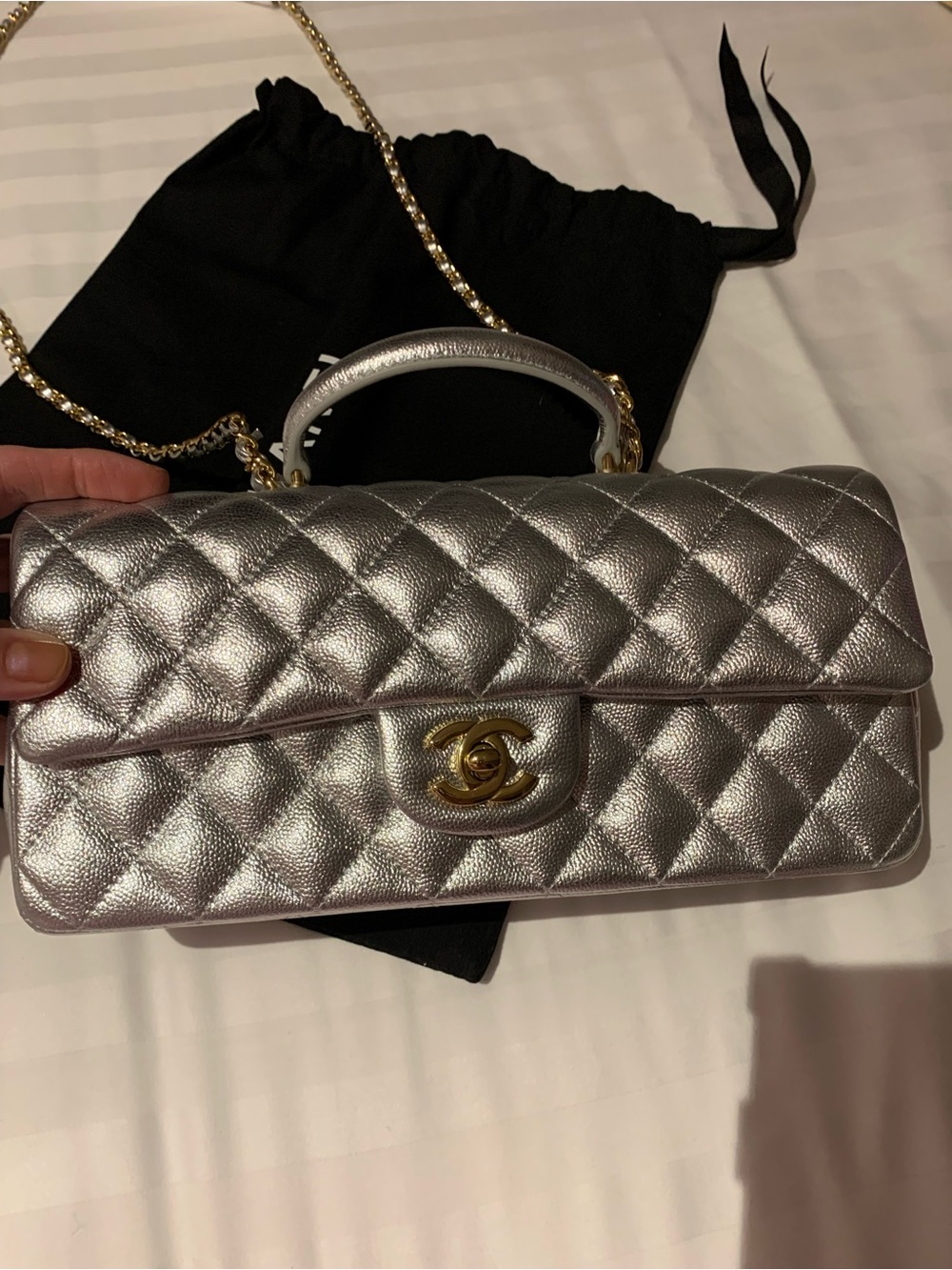Brand new this week season rare Limited edition authentic Chanel silver purse - Picture 7 of 17